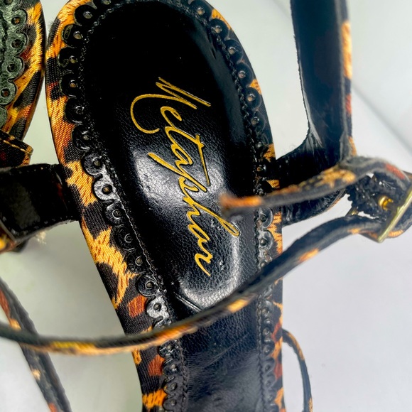 Metaphor Astonia Leopard Print Animal Print Pull on Heels - Picture 4 of 7